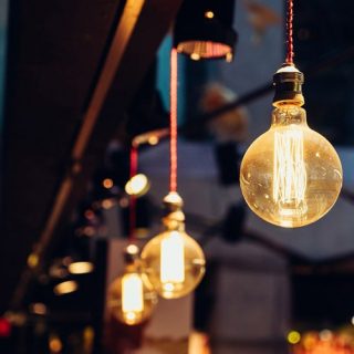 The Easy Guide to Choosing the Right Power Backup Solution